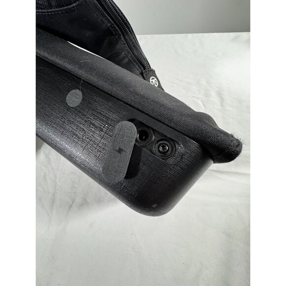 Therabody RecoveryAir JetBoots – Wireless Compression Boots w/ Charger – Size M - Picture 7 of 8